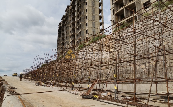 自鉆式錨桿擋土墻施工工藝流程