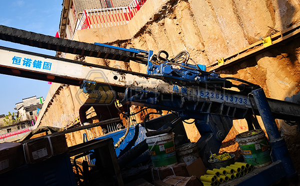 全國首例自鉆式基坑支護應用